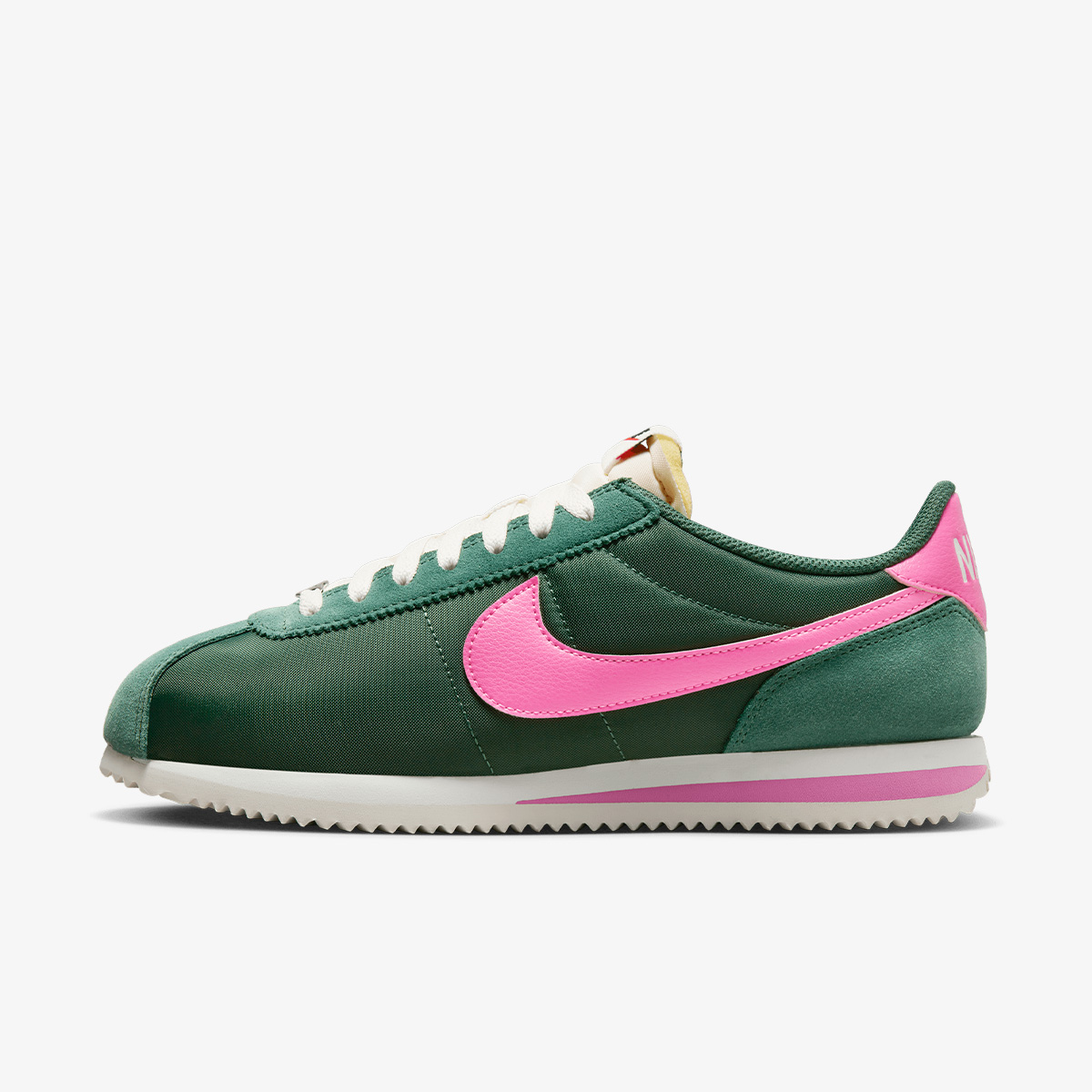 buzz sneakers nike cortez
