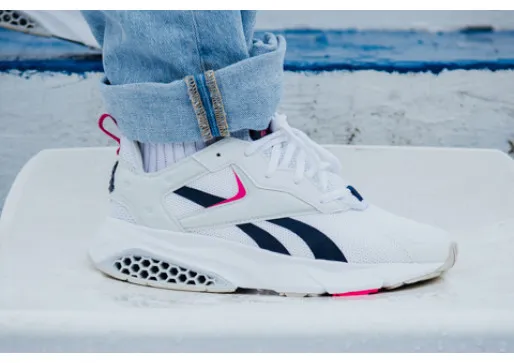 Vzpomínky na dětství s Reebok Hexalite Legacy