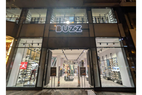 BUZZ, ROKOKO Praha
