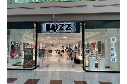 BUZZ, OC OLYMPIA Brno