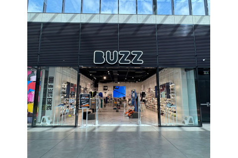 BUZZ, OC NOVÁ KAROLINA Ostrava