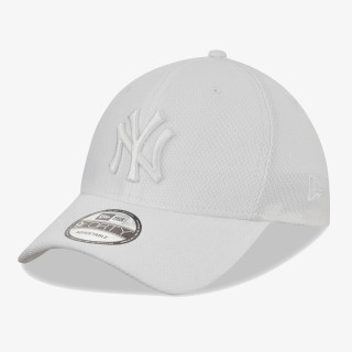 NEW ERA DIAMOND ERA ESSENTIAL 9FORTY® NEW YORK YANKEES 