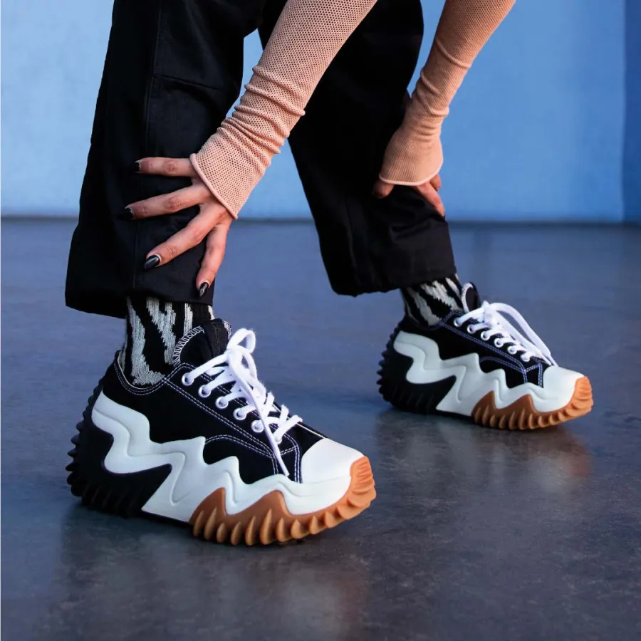 CONVERSE RUN STAR MOTION CANVAS PLATFORM 