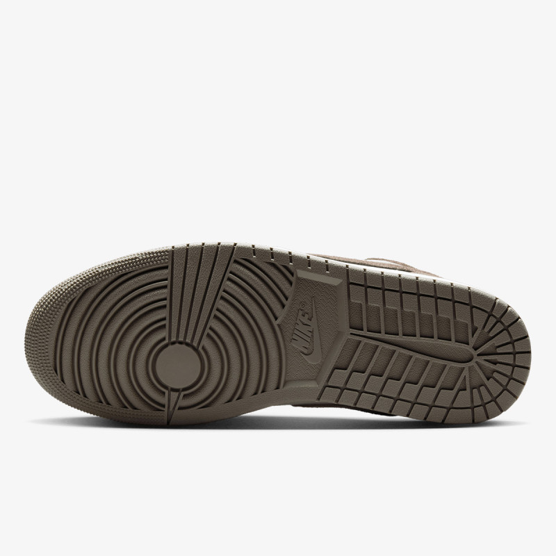 Nike AIR JORDAN 1 LOW 