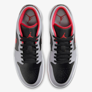 Nike AIR JORDAN 1 LOW 
