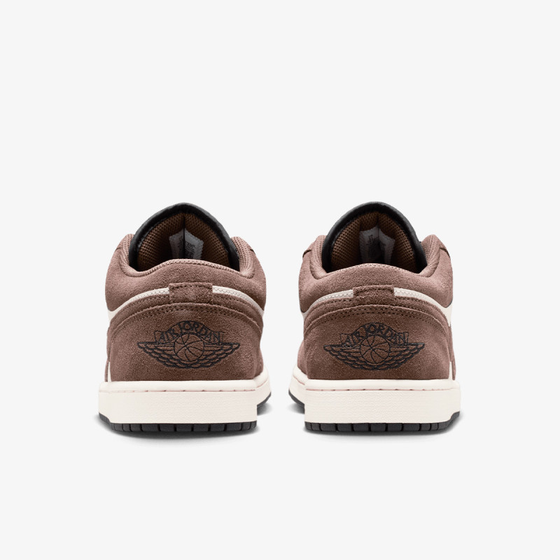 Nike AIR JORDAN 1 LOW 