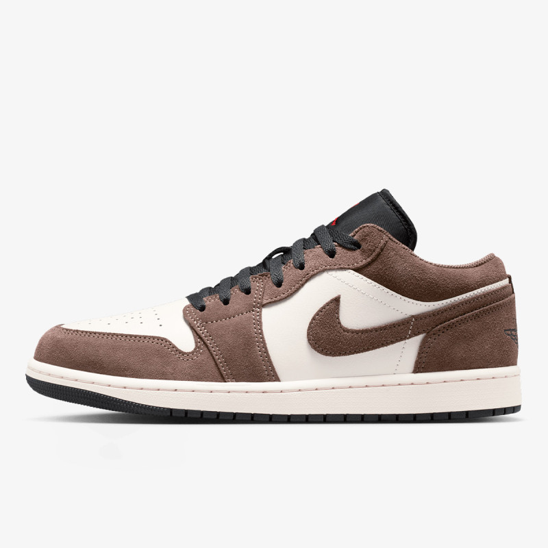 Nike AIR JORDAN 1 LOW 