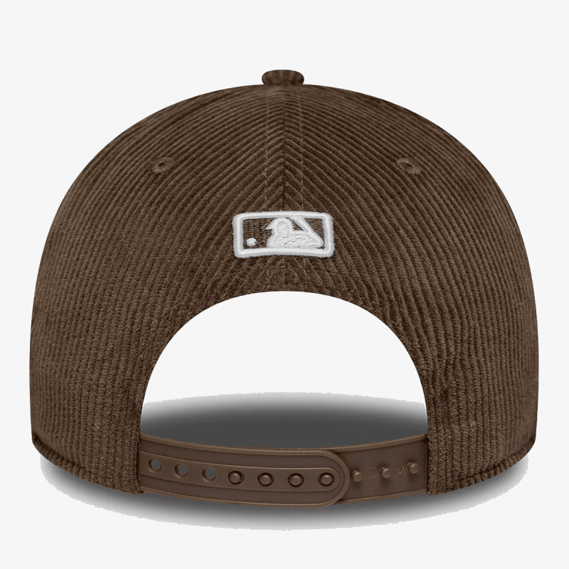 New Era CORD 9FORTY® MCROWN 