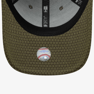 New Era FLAWLESS MESH 9FORTY® 