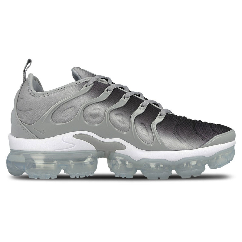 Nike AIR VAPORMAX PLUS 