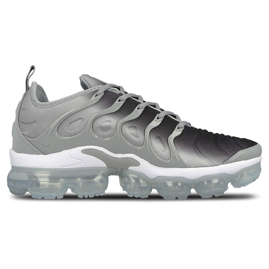 Nike AIR VAPORMAX PLUS 