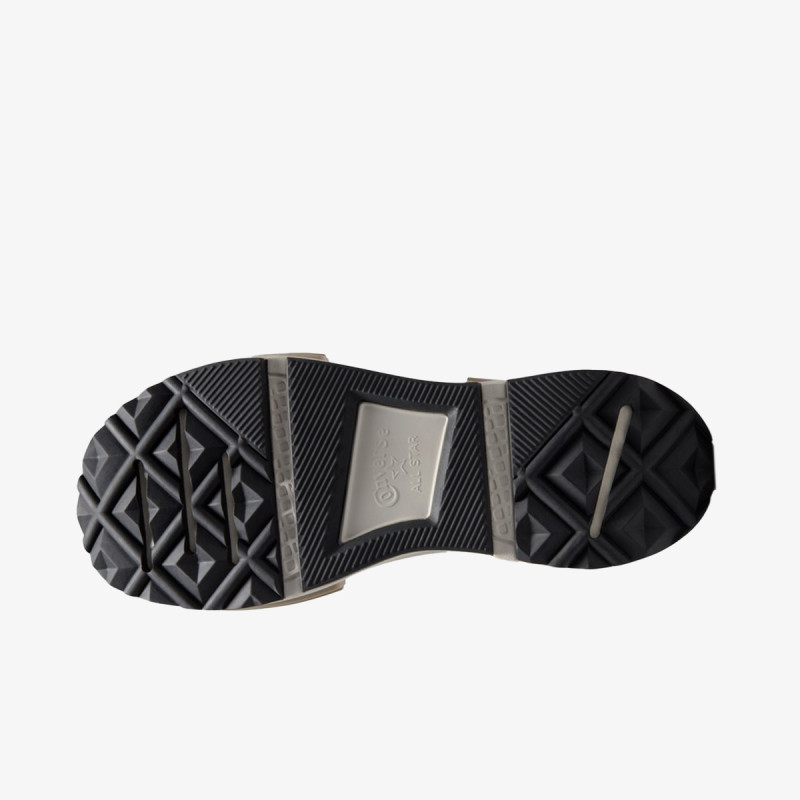 Converse RUN STAR LEGACY CX PLATFORM CRAFTED LACE 