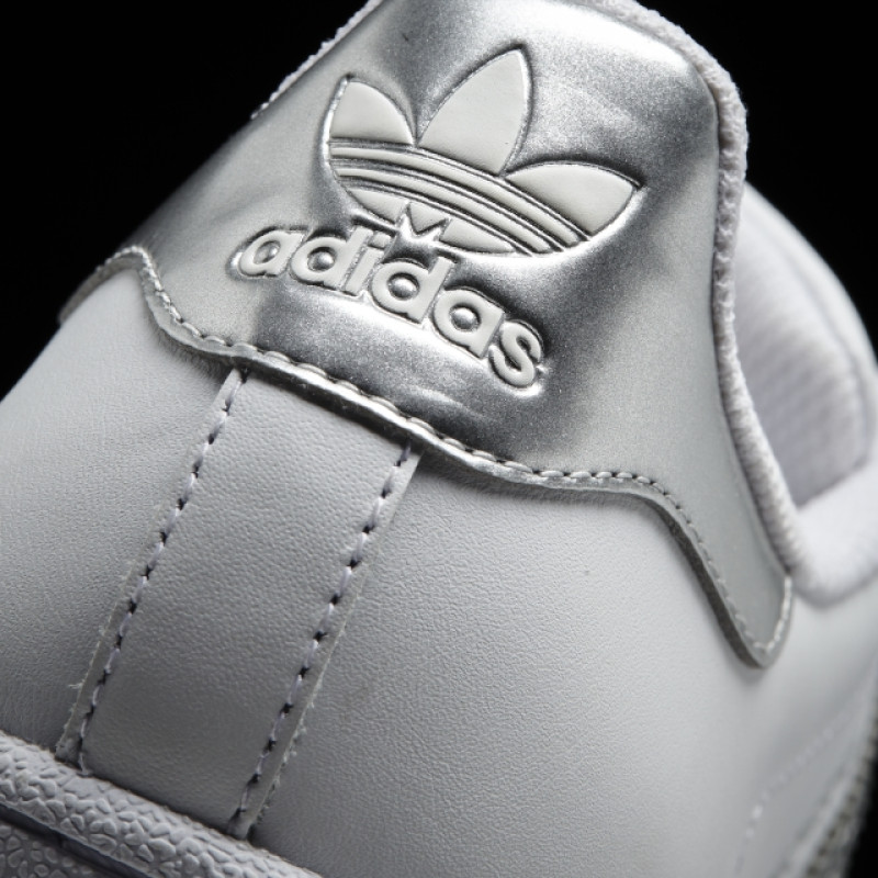 adidas SUPERSTAR 
