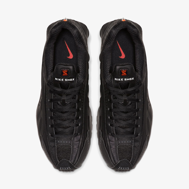 Nike Shox R4 