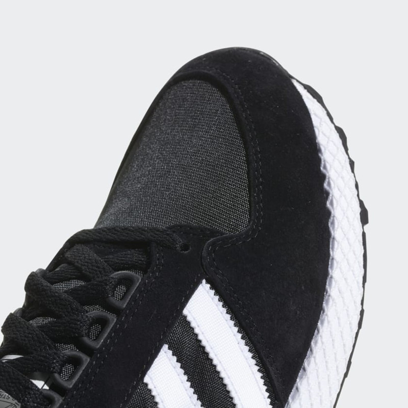 adidas Forest Grove 