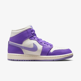 Nike WMNS AIR JORDAN 1 MID 