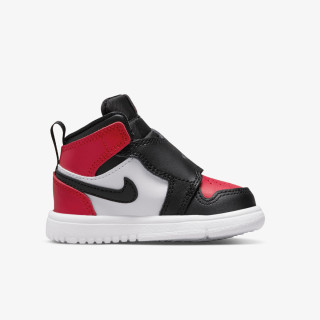 Nike SKY JORDAN 1 BT 
