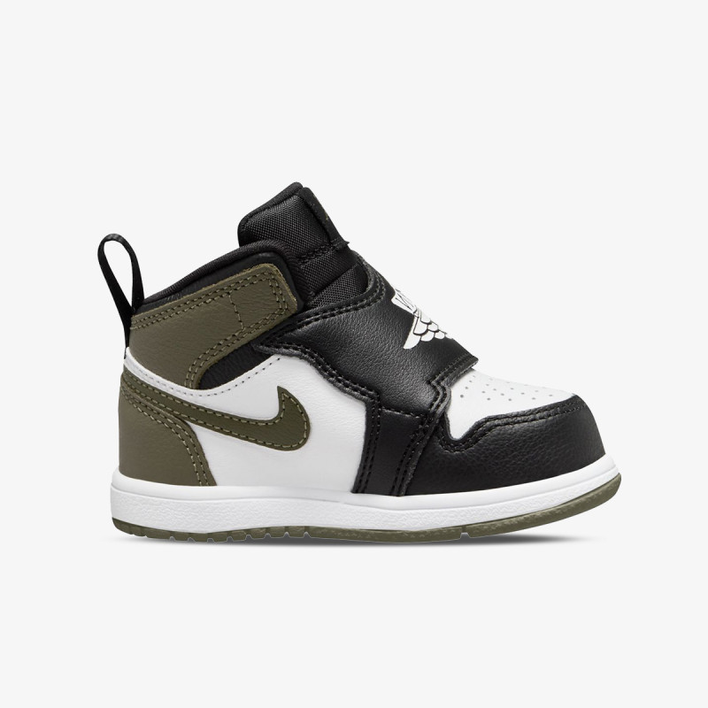 Nike Sky Jordan 1 