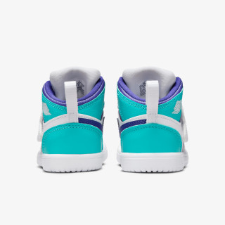 Nike SKY JORDAN 1 BT 