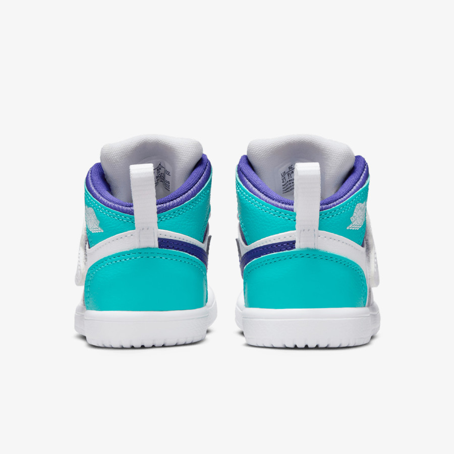 Nike SKY JORDAN 1 BT 