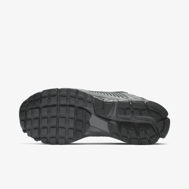 Nike NIKE ZOOM VOMERO 5 SP 