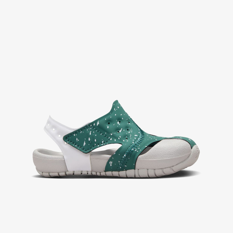 Nike Jordan Flare 