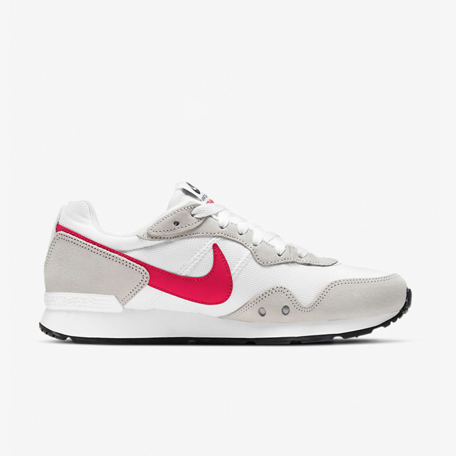 Nike WMNS NIKE VENTURE RUNNER 