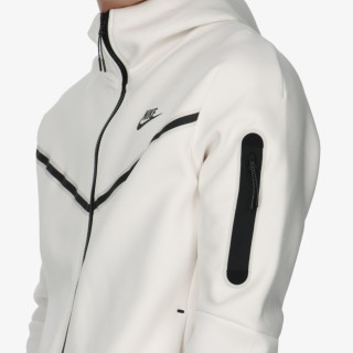 Nike Sportswear Tech 