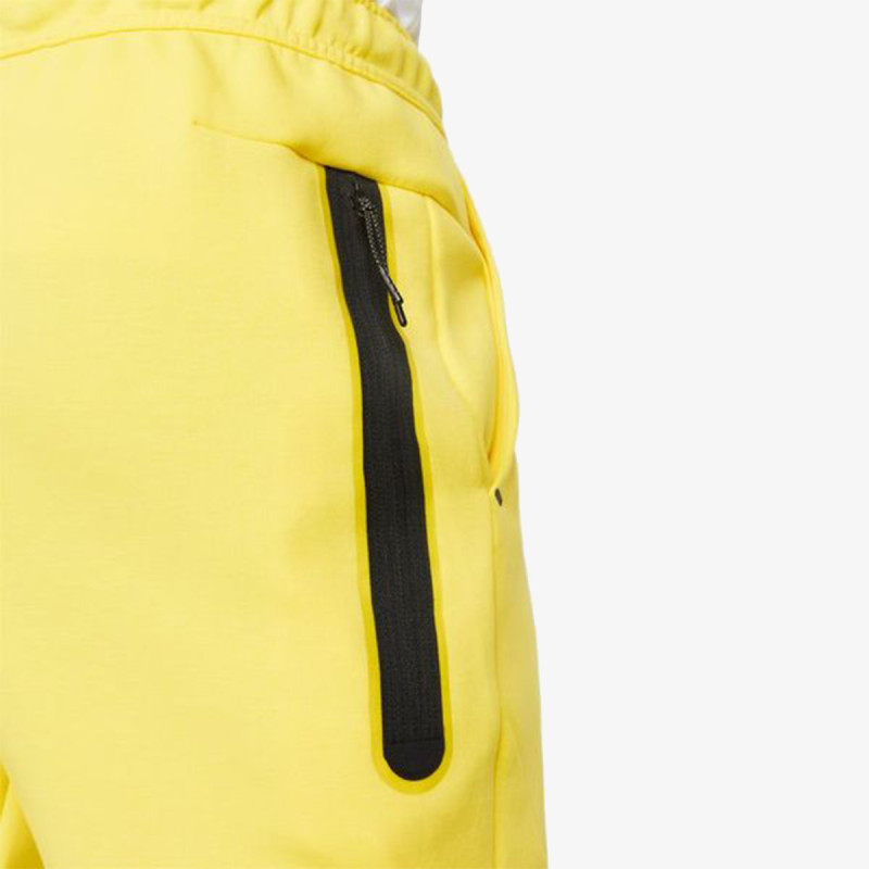 Nike Sportswear Tech 