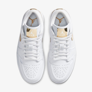 Nike Air Jordan 1 Low SE 