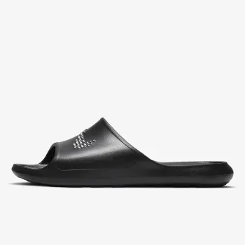Nike Victori One 