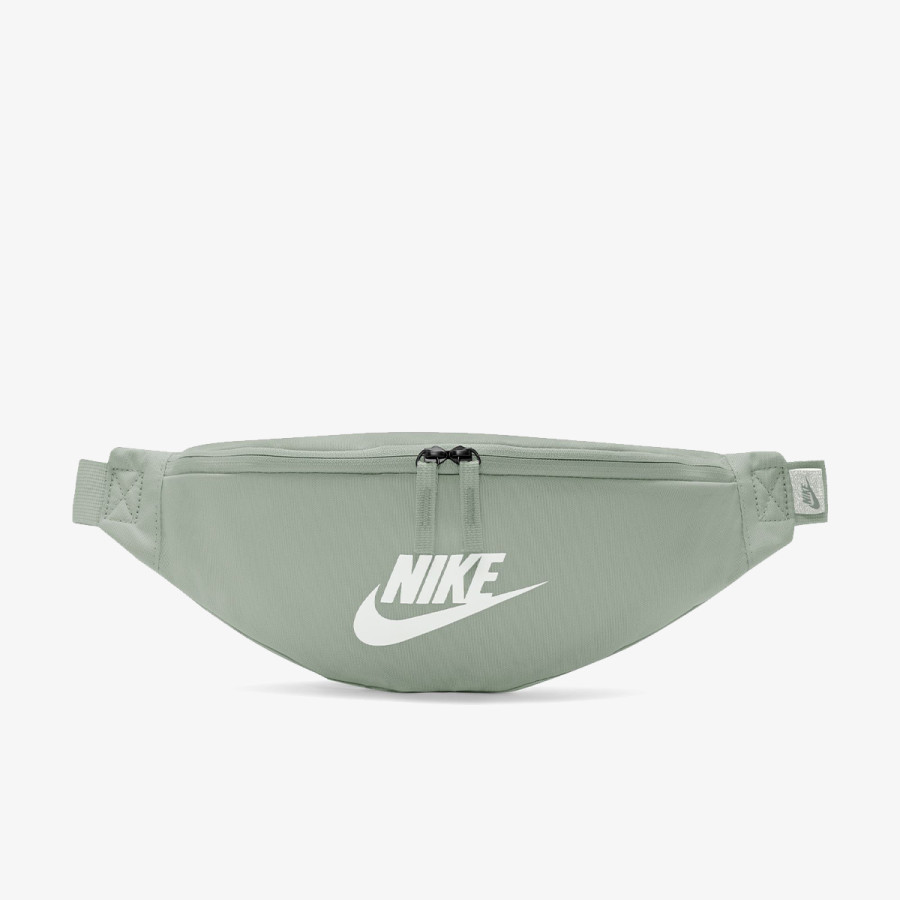Nike Heritage 