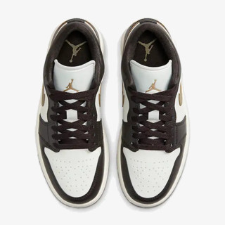 Nike WMNS AIR JORDAN 1 LOW 