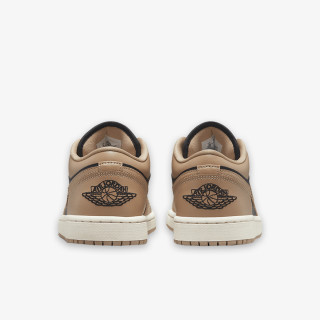 Nike AIR JORDAN 1 LOW 