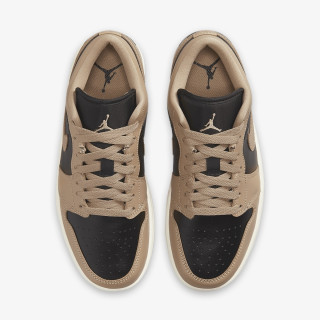 Nike AIR JORDAN 1 LOW 