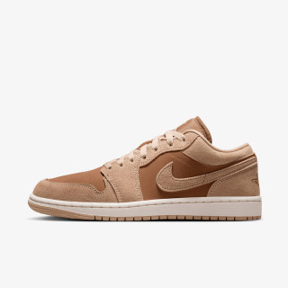 Nike WMNS AIR JORDAN 1 LOW 