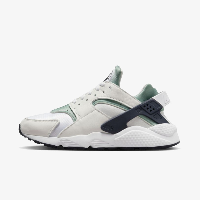 Huarache buzz store