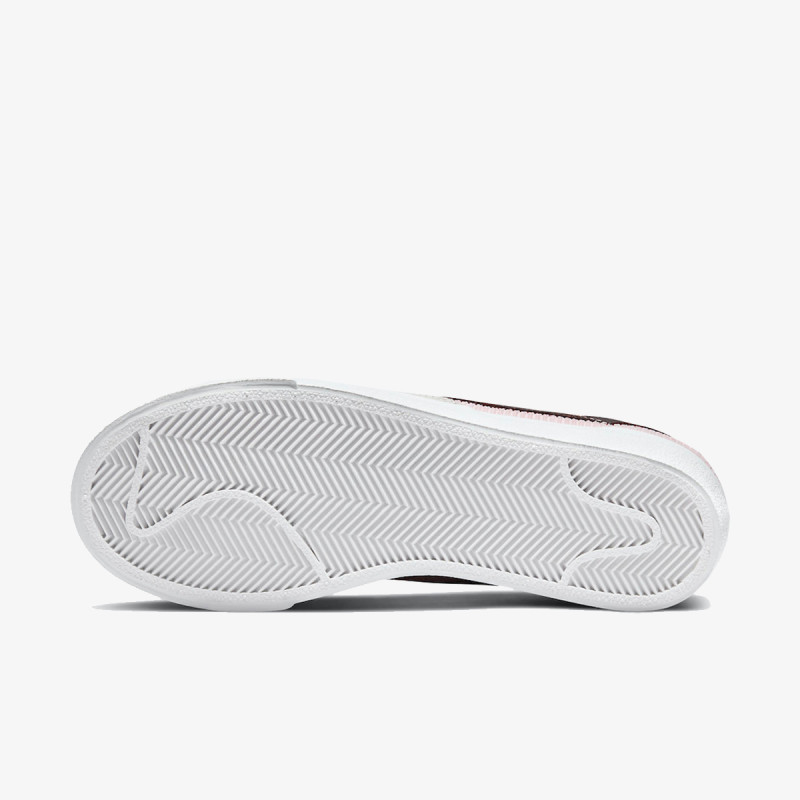 Nike WMNS NIKE BLAZER LOW PLTFRM FW 