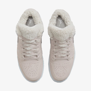 Nike WMNS AIR JORDAN 1 LOW SE V2 