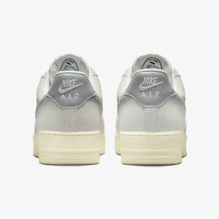 Nike Air Force 1 '07 LV8 