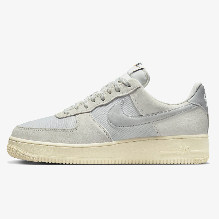 Nike Air Force 1 '07 LV8 