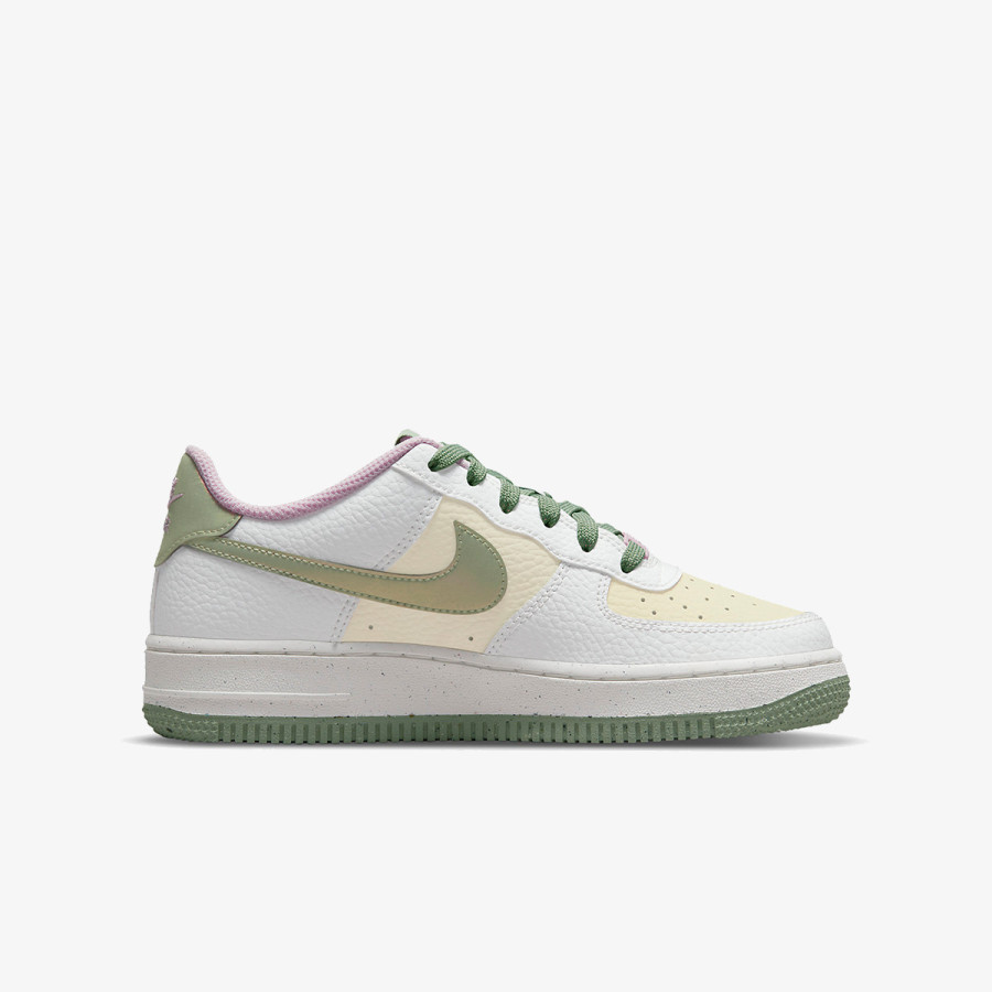 Nike Air Force 1 LV8 