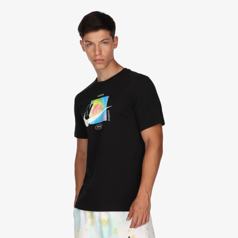 Nike Sportswear High Brand Read 