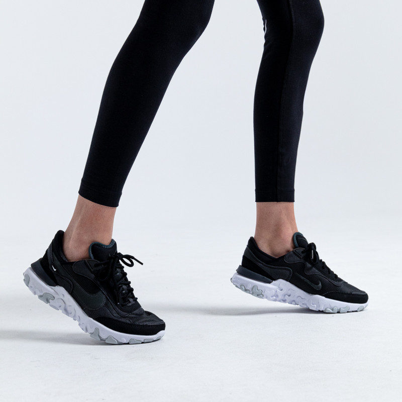 Nike W NIKE REACT R3VISION 