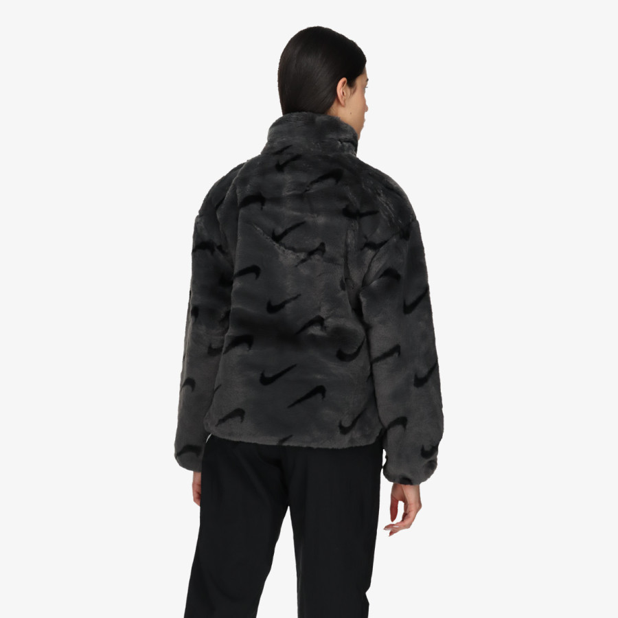 Nike Sportswear Plush 