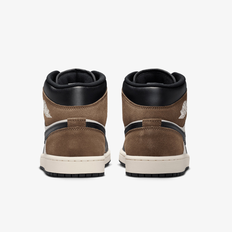 Nike AIR JORDAN 1 MID 