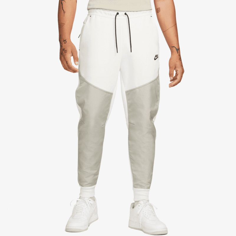 Nike Sportswear Tech Fleece CORDURA® 