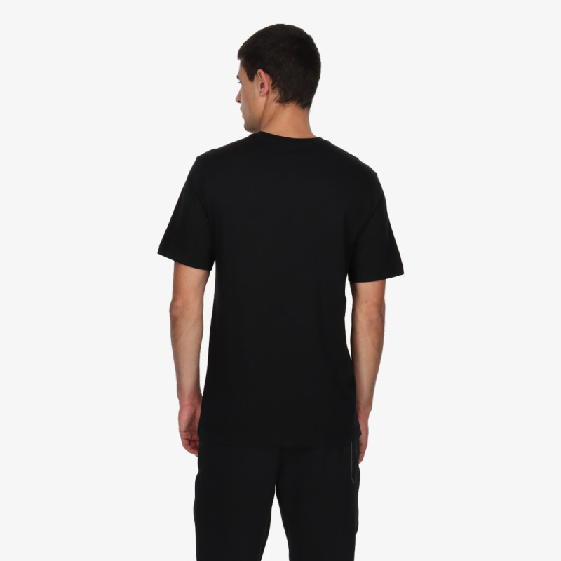 Nike Sportswear 