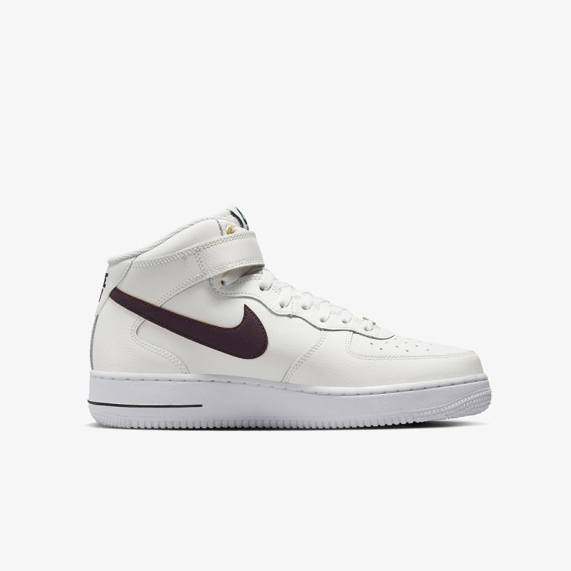 Nike Air Force 1 '07 LV8 