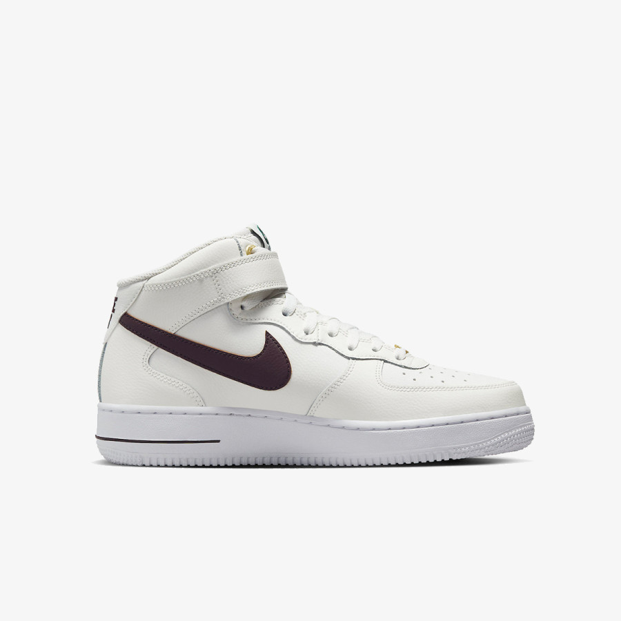 Nike Air Force 1 '07 LV8 